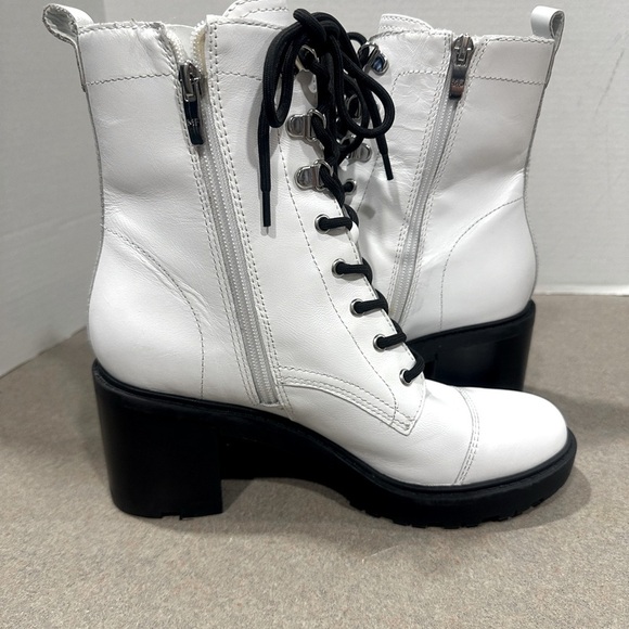 Marc Fisher Lanie White Leather Lace Up Side Zipper Chunky Lug Heel Boots 7.5 M - Picture 5 of 11
